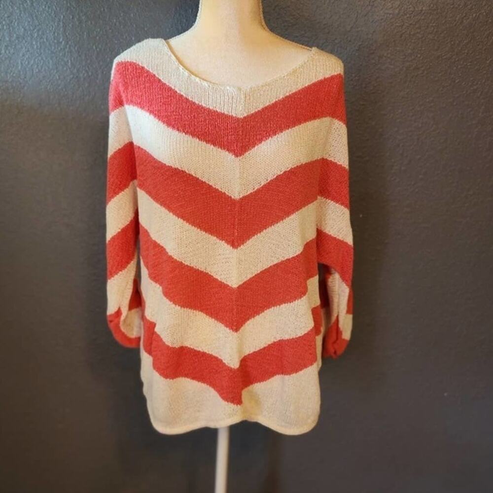 CHICO'S Women's Pull Over Beachy Coral & White Knit Sweater